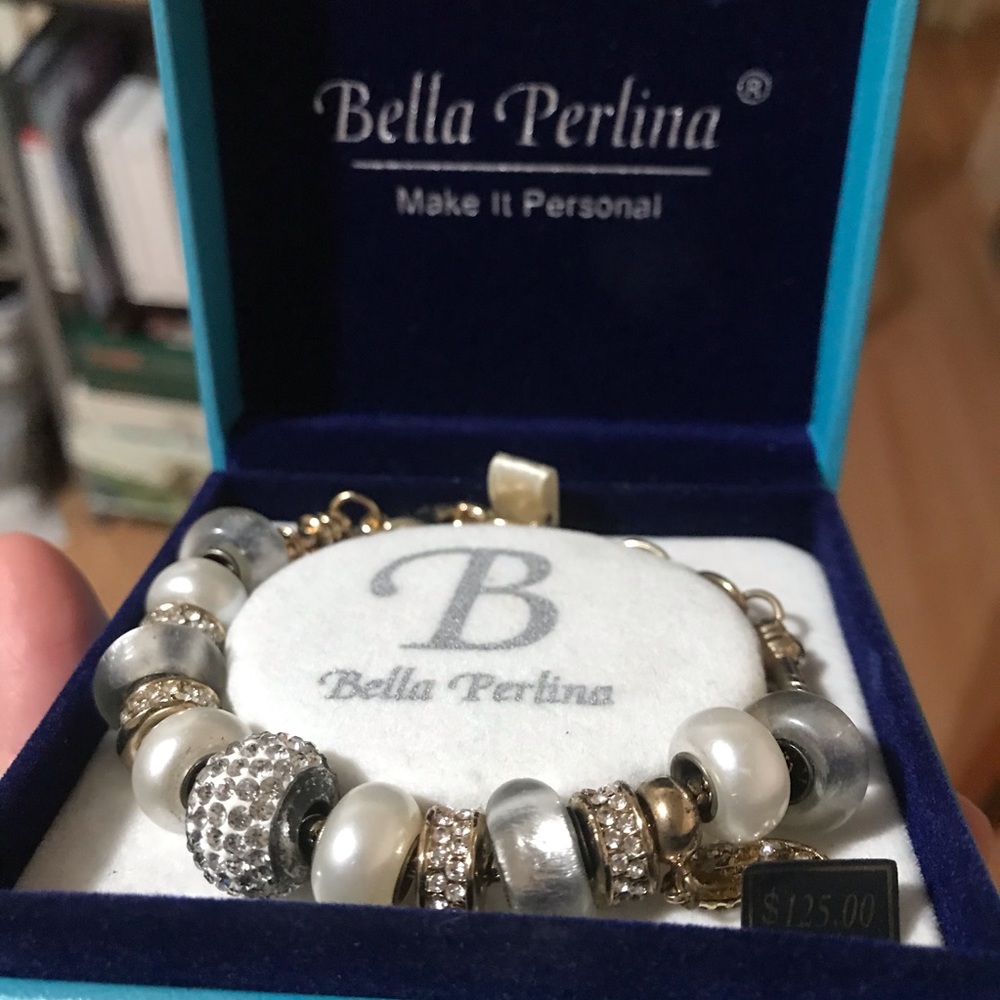Charm bracelet
